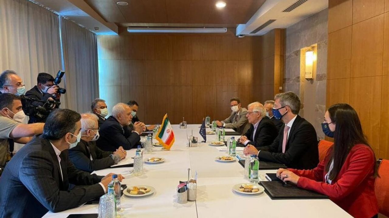 ظریف با جوزپ بورل در آنتالیا دیدار کرد