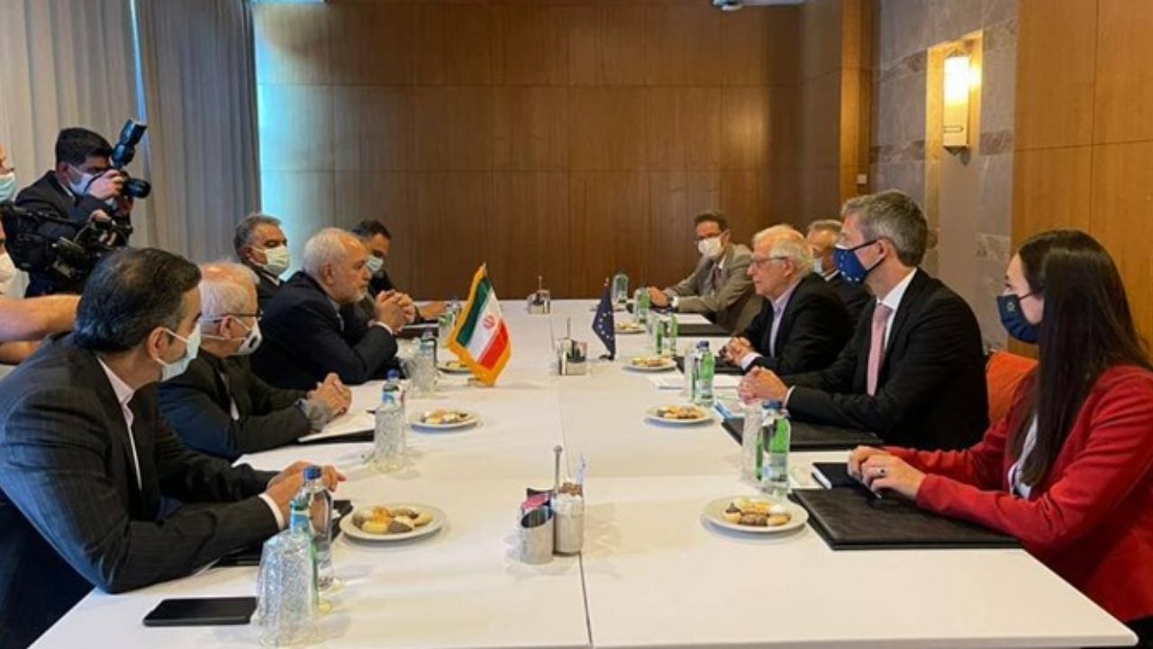 در دیدار با ظریف با توجه به انتخابات ایران خواستار ادامه تعهد تهران شدم