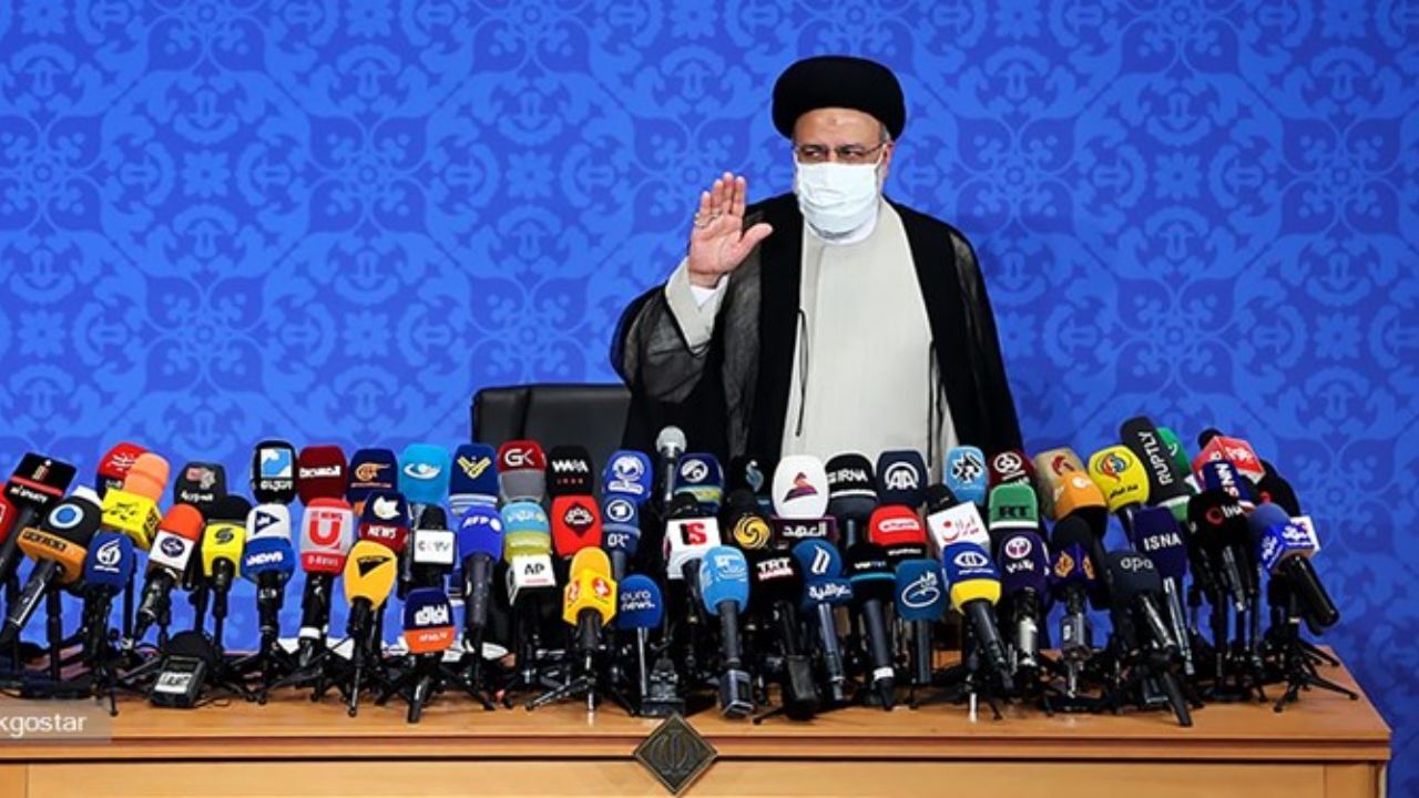 رئیسی در نشست خبری‌اش باید بیشتر به مسائل کشور ورود می‌کرد