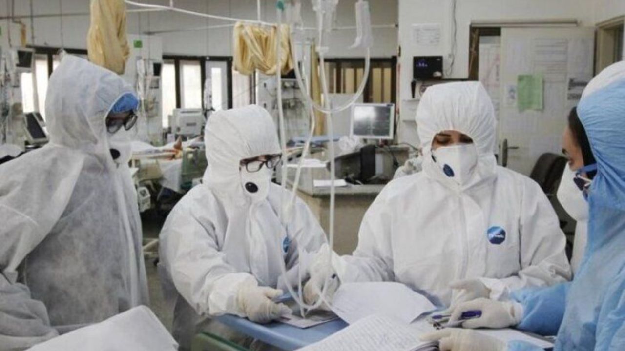 استان مرکزی در آستانه شیوع موج پنجم کرونا است