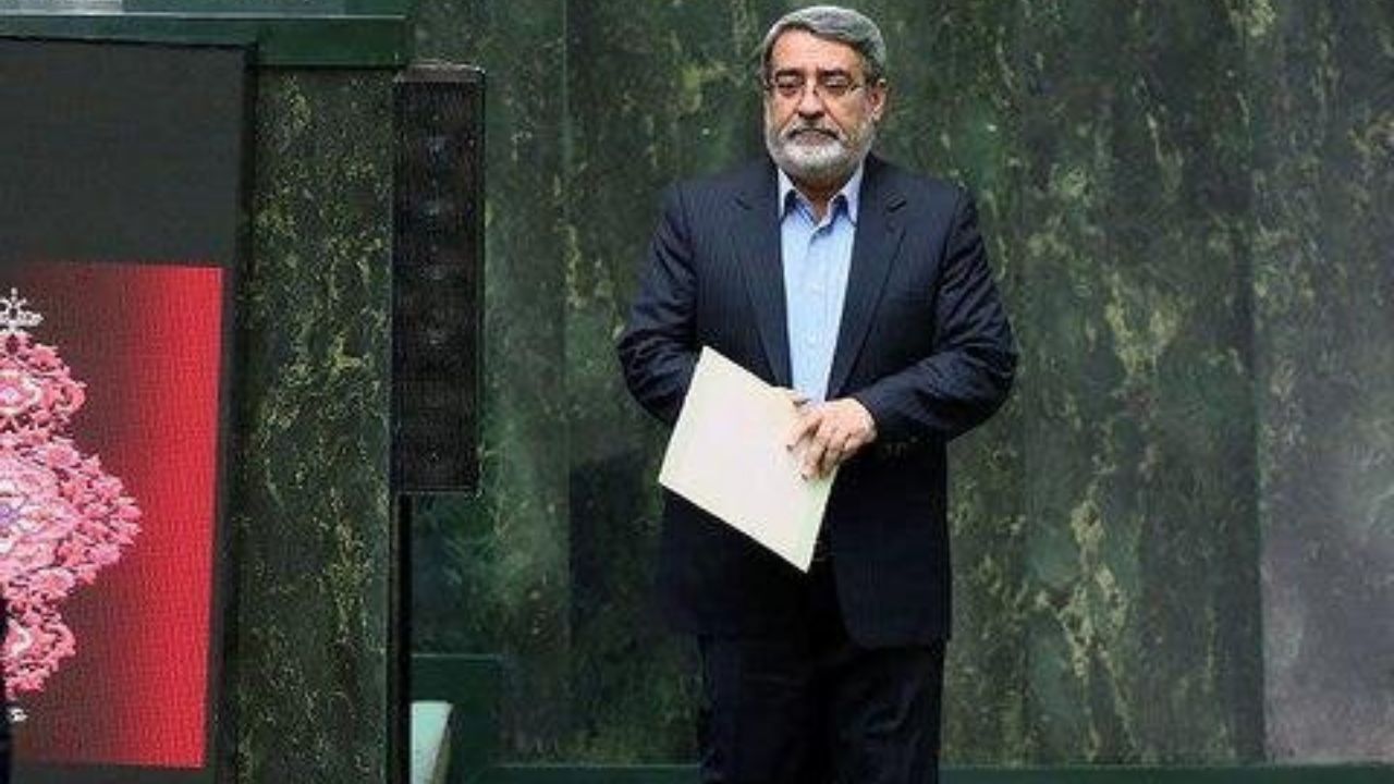 بررسی ایرادات برگزاری انتخابات با حضور وزیر کشور در مجلس