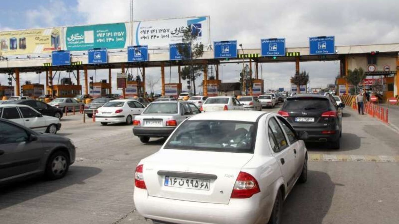 تردد در محور‌های برون‌شهری 4.5 درصد کاهش یافت