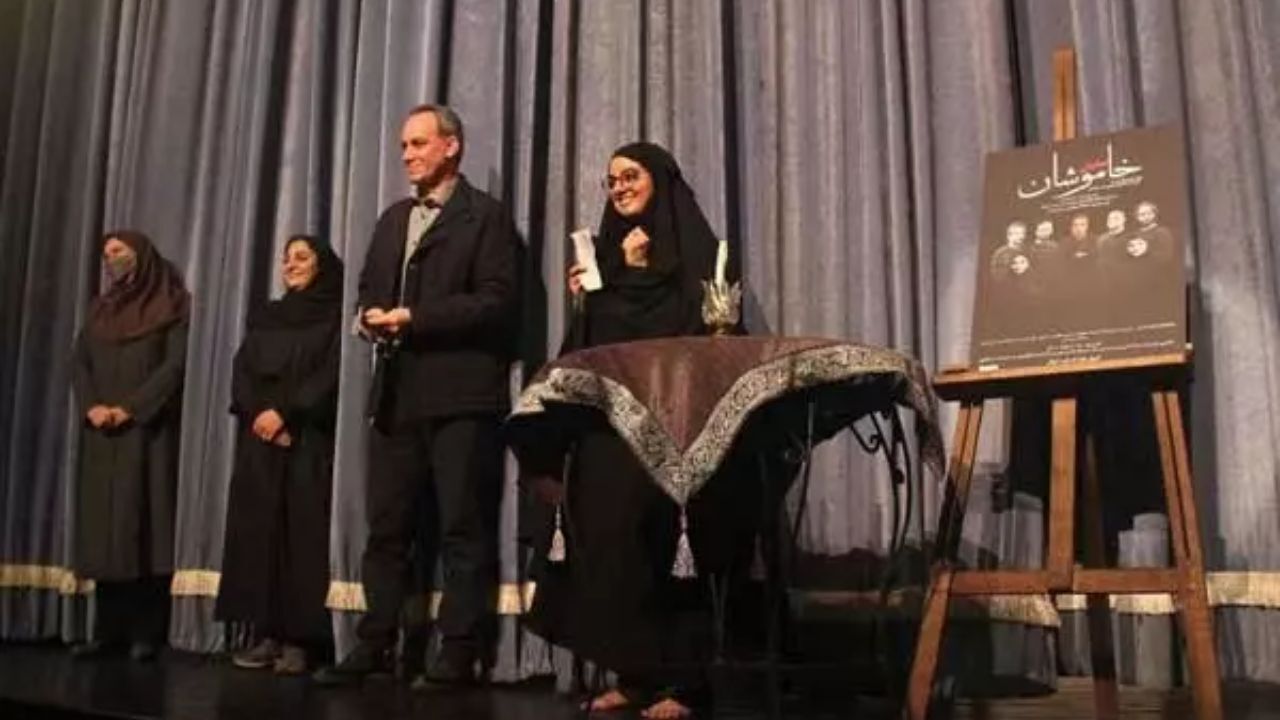 چراغ آخرین نمایش علی سلیمانی روشن شد