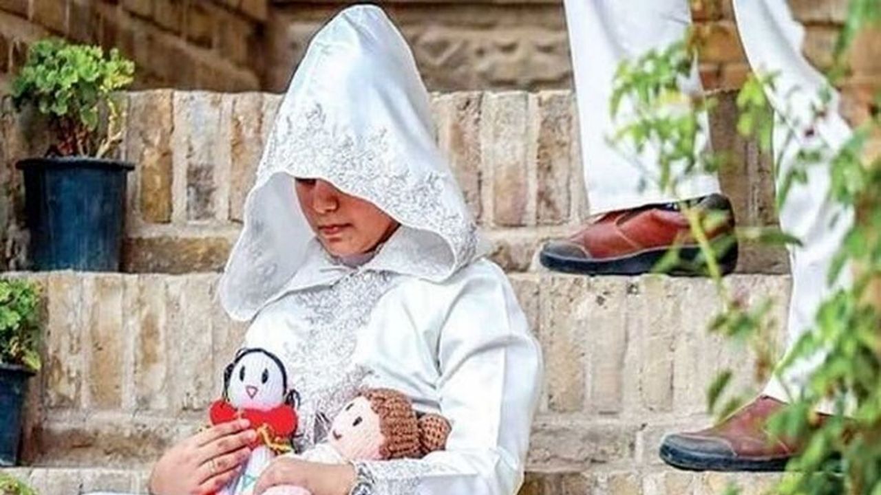 مجلس تکاپوی نگهداری گربه و دوچرخه سواری زنان  را دارد اما جلوی کودک همسری را نمی گیرد / درمورد سن ازدواج به خوانش فقهی به روز بشدت نیازمندیم