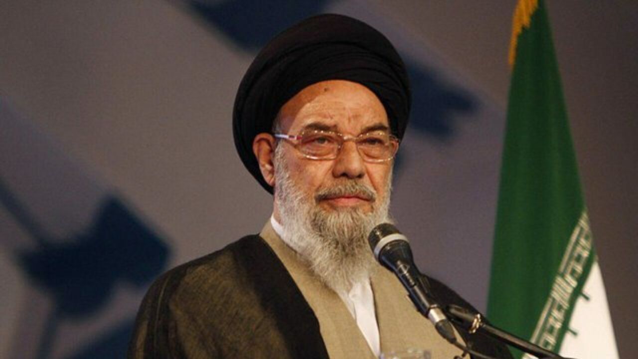 رئیس‌جمهور دستور پیگیری داده؛ اما هیچ راهکاری نیست که الان به کشاورزان آب بدهیم/ دولت به کشاورزان کمک بلاعوض بدهد