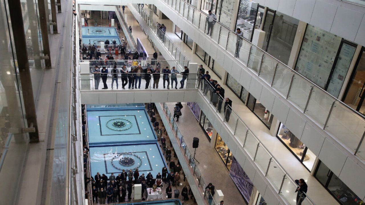 شمارش معکوس برای رونمایی از پلاسکوی جدید تهران