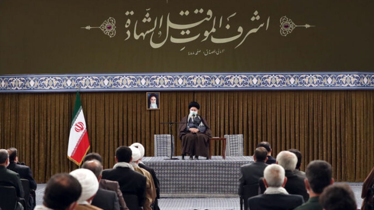 پیام شهیدان هم باید اتحاد و تلاش ملت را بیشتر کند هم احساس مسئولیت مسئولان را