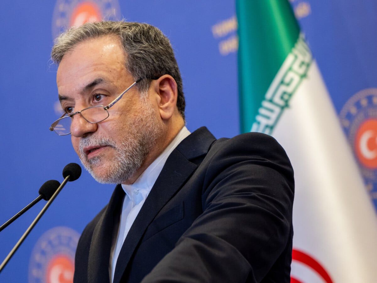 عراقچی: چرخه کامل سوخت هسته‌ای حق ماست، از موضع گیری حداکثری و لفاظی‌های تحریک‌کننده چیزی بجز نابود کردن شانس موفقیت حاصل نمی‌شود/ یک توافق معتبر و پایدار در دسترس است، تنها چیزی که لازم است اراده سیاسی قاطع و نگرش منصفانه است
