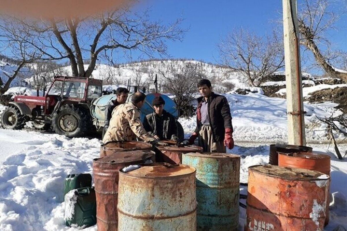 گاز قطع است و شهرها تعطیل؛ اما روزنامه اصولگرا می‌گوید دولت بحران را کنترل کرده!