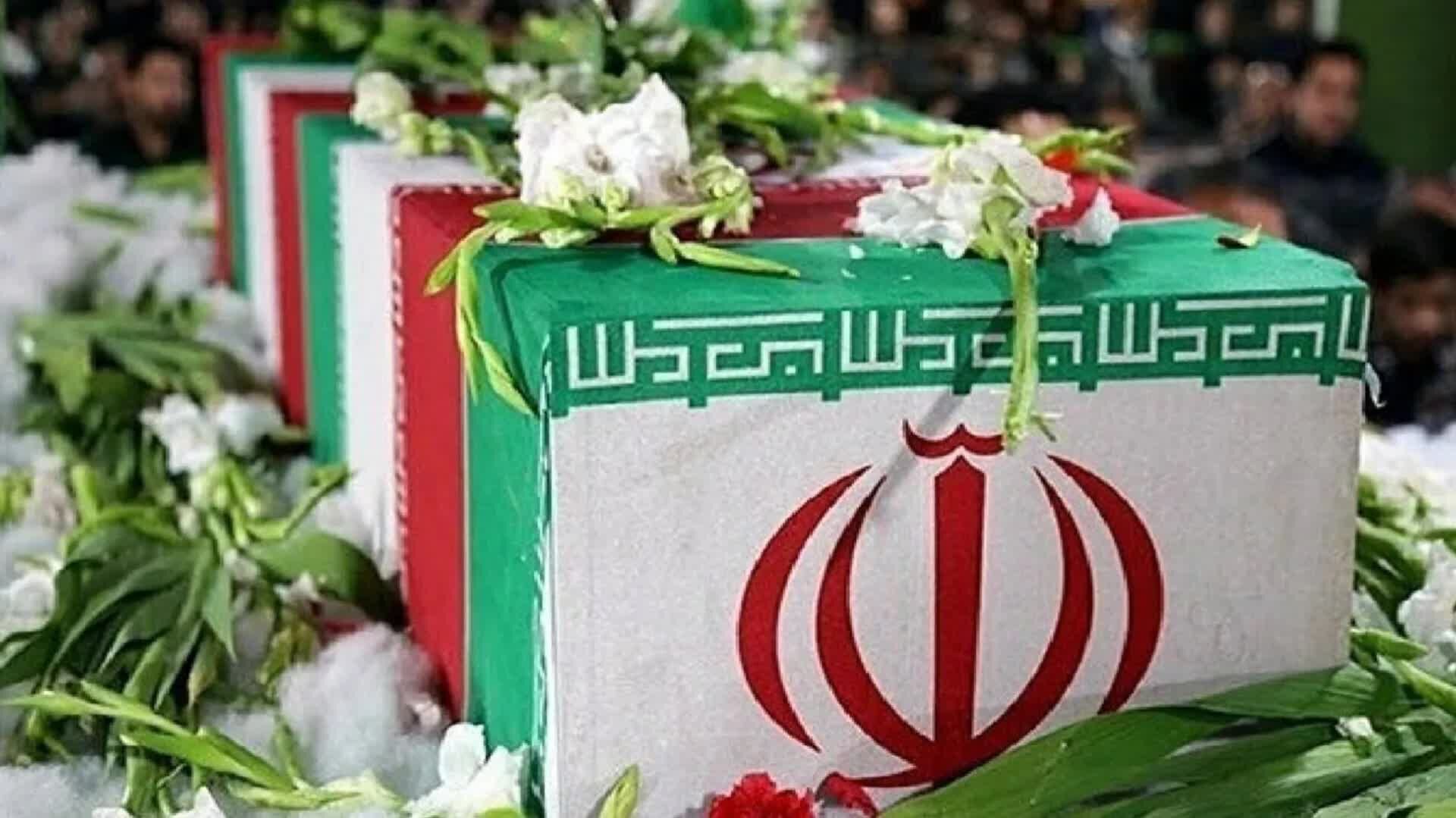 سپاه: در پی تیراندازی عناصر تروریستی به درب منزل پاسداران در پاوه، دو تن از نیروهای سپاه به شهادت رسیدند/ اسامی شهدای حادثه تروریستی