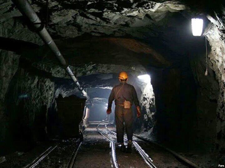 فرمانداری: حادثه در معدن خمرود زرند/ یک کارگر جان باخت و ۲ نفر مصدوم شدند