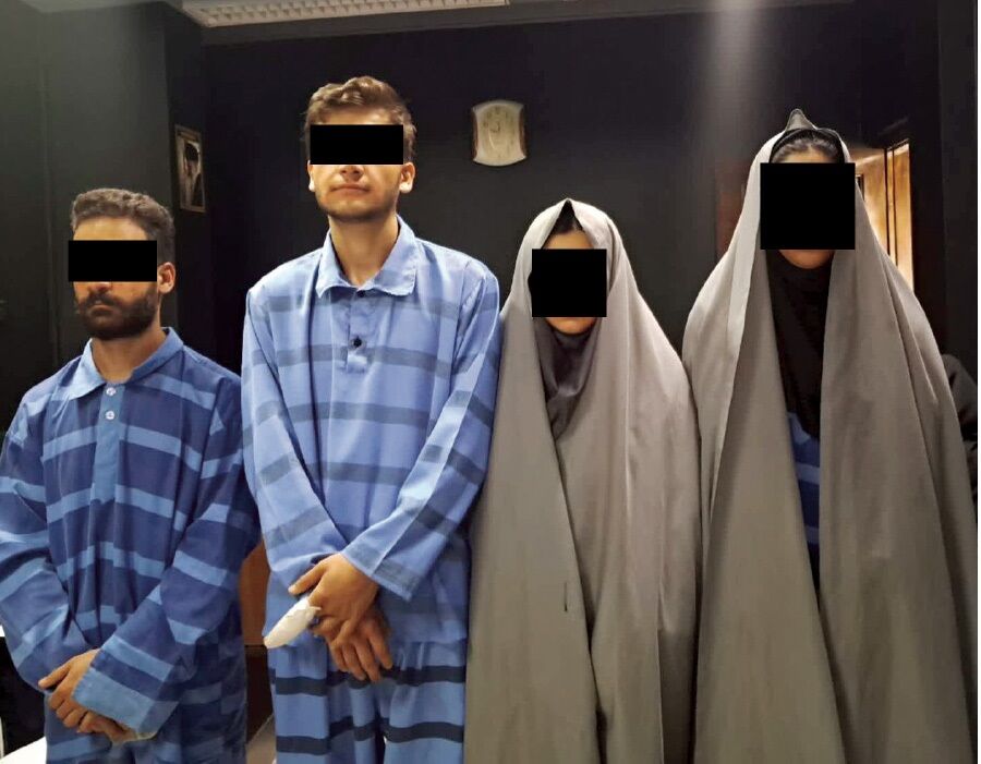 زن جوان چرا از دو آدمکش خواست همسرش را به قتل برسانند؟