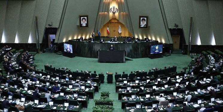 مجوز مجلس برای واردات ماشین آلات سنگین و نیمه سنگین