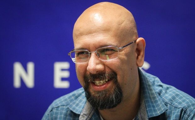 جناب خان به جای رامبد جوان بابت سانسور وریا غفوری عذرخواهی کرد