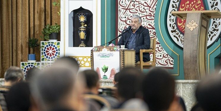 حاکمیت بیش از این مماشات نکند؛ هرچه سریع‌تر باید این بساط با برخورد قاطع جمع شود