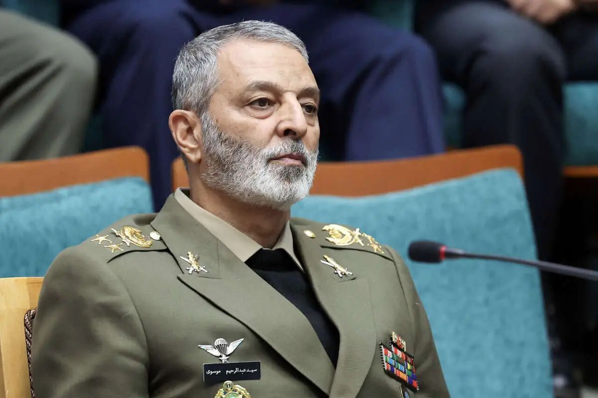 سرلشکر موسوی: موشک‌های بالستیک در همه ابعاد ارتقا پیدا کرده است / دکترین دفاعی ایران به دکترین آفندی مبتنی بر رویکرد عملیات برق آسا و کوبنده تغییر یافته