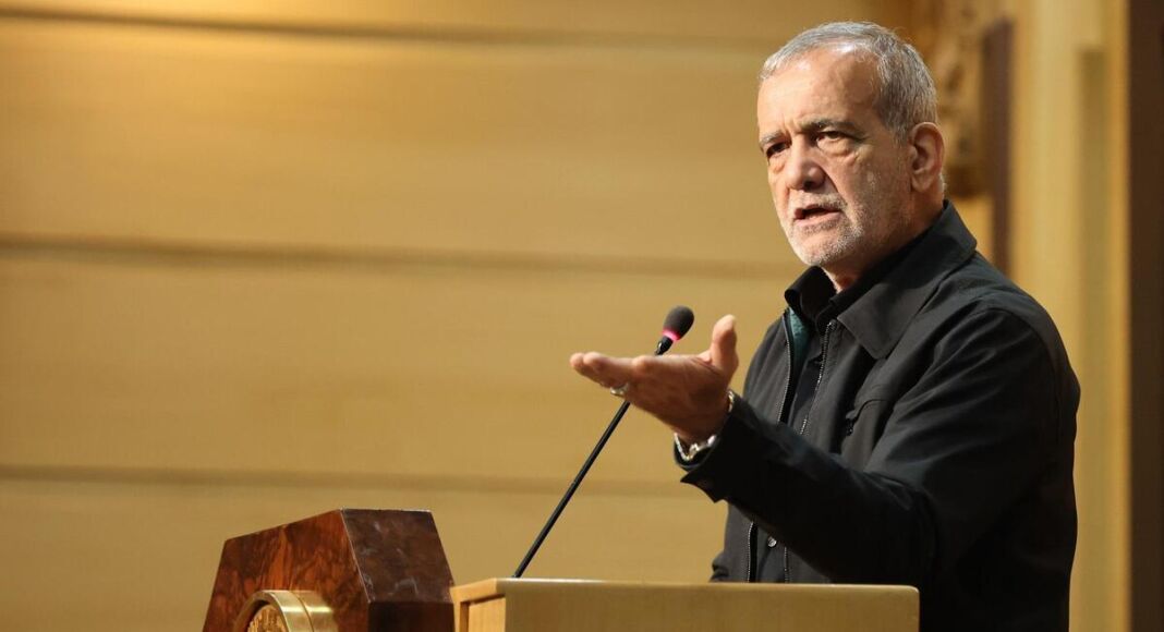 رئیس جمهور: آمریکا و اروپایی‌‌ها ما را در وضعیتی قرار دادند که نگذارند ایرانمان را بسازیم