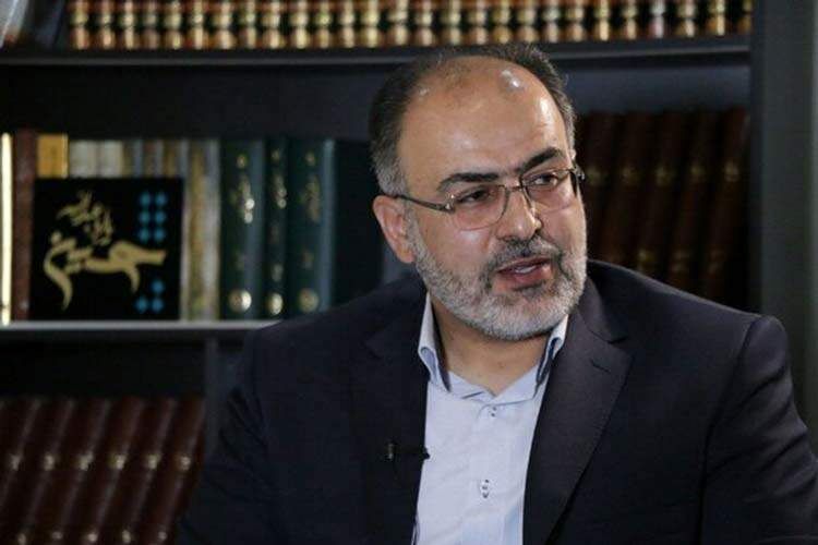 راه‌اندازی دفاتر نیروهای مسلح در دانشگاه‌ها جنبه علمی دارد