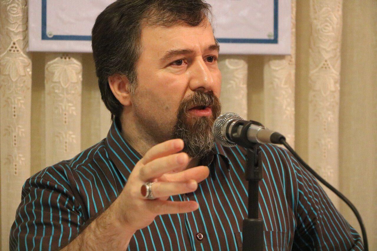مسئولان کشور سعی می‌کنند با تحصیل فرزندانشان در غرب شبکه حاکمیت خود را تثبیت کنند