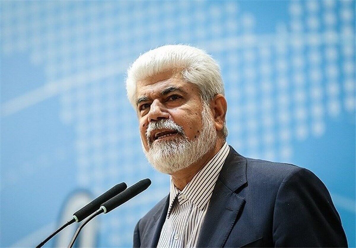 باید دعا کنیم که فرزندان مسئولان بیمار شوند تا برای رفع مشکلات دارویی مردم هم فکری کنند