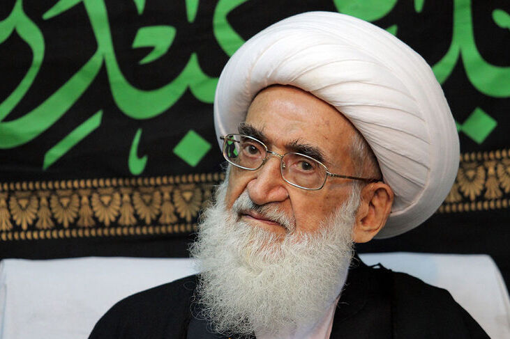 امروز رهبری معظم با دلسوزی فریاد می‌زنند مسئولان مشکلات مردم را حل کنند؛ بعضی‌ها گویا نمی‌شنوند