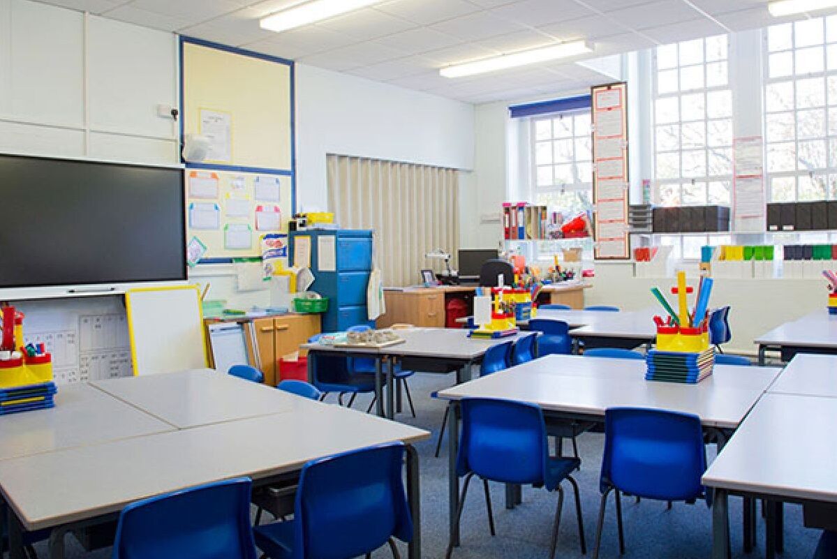 مدارس و مراکز آموزشی غیردولتی وام می‌گیرند