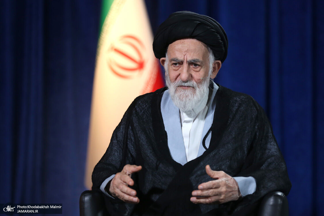 امام(ره) خلخالی را به خاطر تعدادی اعدام بی‌حساب کنار گذاشتند/ لاجوردی می‌گفت کسانی که می‌گویند توبه کردند، دروغ می‌گویند