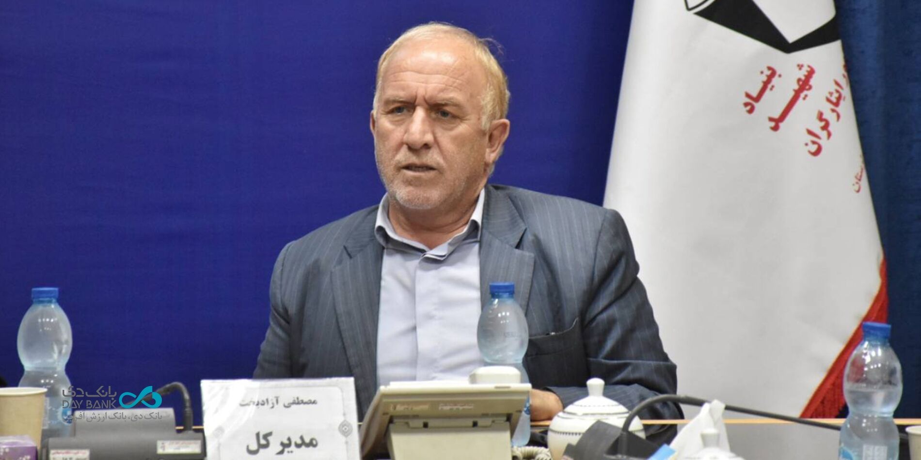 بانک دی بازویی توانمند در خدمت‌رسانی به جامعه ایثارگری است
