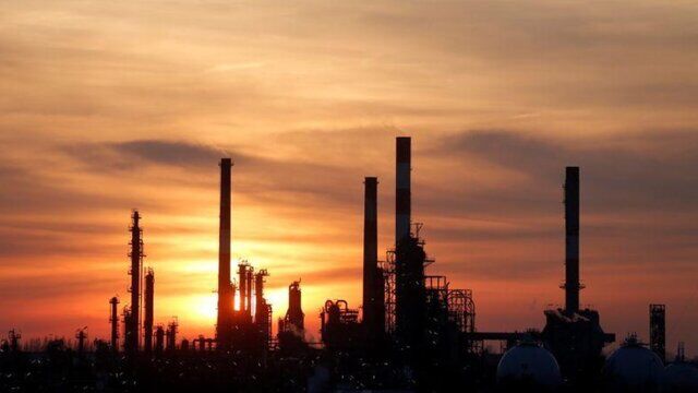 اعتراف روزنامه دولت به آغاز زمستان سخت در ایران؛ زنگ خطر مصرف گاز به صدا درآمد