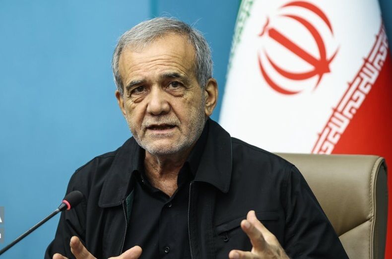 نشست مشترک رئیس‌جمهور منتخب با اعضای فراکسیون مستقلین