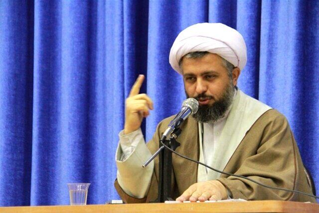 کارنامه انقلاب در طول ۴۴ سال آنقدر مقبول بوده که مردم را به خیابان آورد