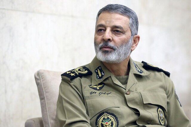 فرمانده ارتش: نیروهای مسلح، از جانب فرماندهی معظم کل قوا، مأمور شدند که مجازات سختی بر آمران، عاملان و حامیان تجاوز امروز اعمال کنند / خون شهیدان بر زمین نخواهد ماند