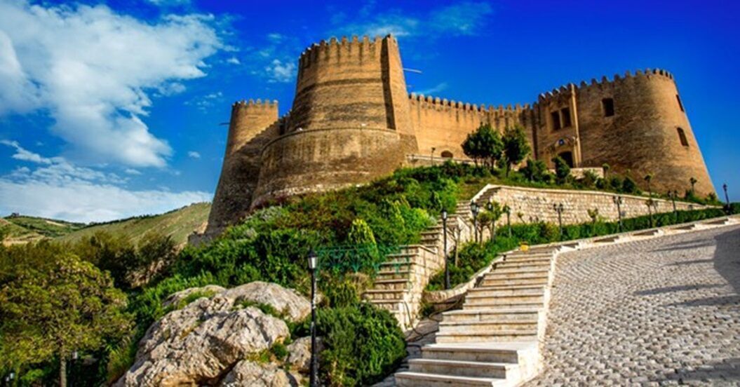 فلک‌الافلاک پنجمین جاذبه گردشگری ایران در نوروز ۱۴۰۴ شد