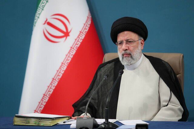 وقتی رهبری توصیه می‌کنند؛ من طلبه و شمای نخبه باید چشم بگوییم و اجرا کنیم