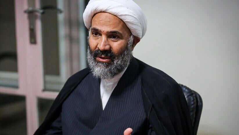 دولت می‌تواند آینده روشنی را برای مردم رقم بزند