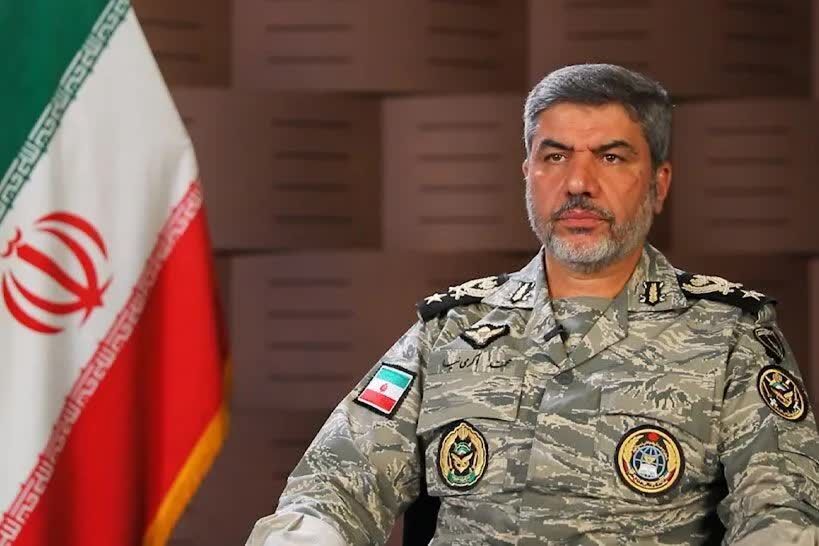 سخنگوی ارتش: نیروهای هوایی و دریایی برای مراسم تشییع پیکر رهبر شهید در آماده‌باش کامل هستند