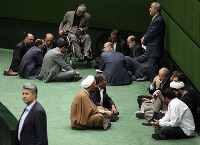 چرا نمایندگان مجلس آرای خود به طرح تحقیق و تفحص از اوقاف را در سامانه شفافیت ثبت نکرده‌اند؟
