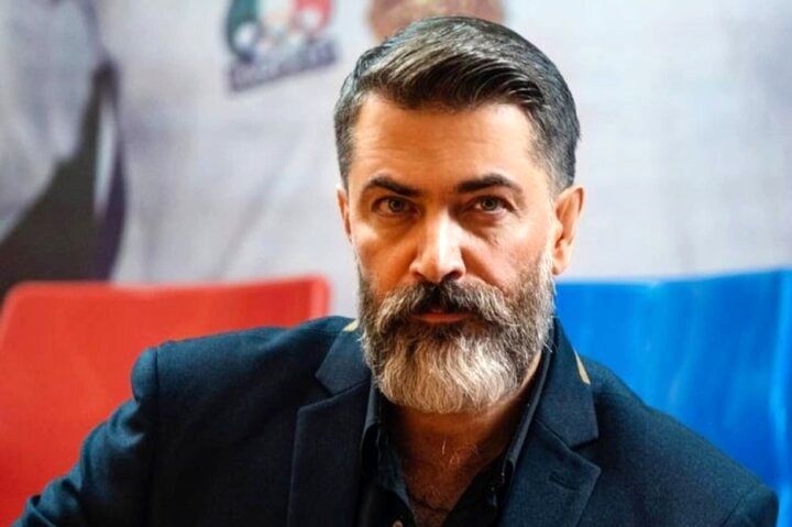  تصویری عجیب از پارسا پیروزفر با خالکوبی ژاپنی و سیگار در سونا و جکوزی
