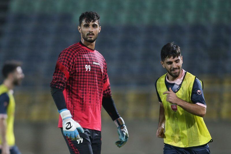 دروازه‌بان پرسپولیس، استقلالی می‌شود
