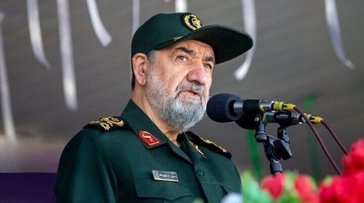 پیام محسن رضایی درباره تذکر و تاکید اخیر رهبر معظم انقلاب