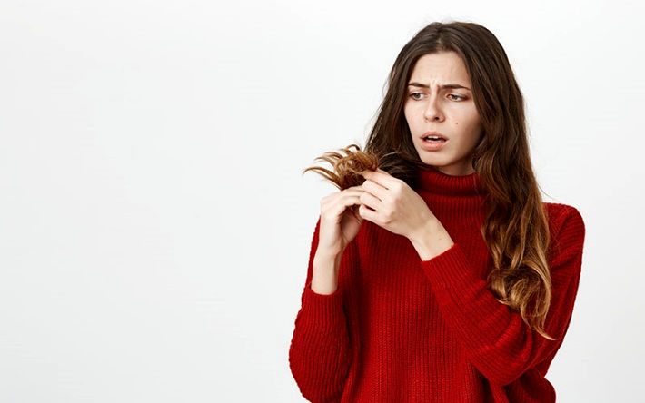 علت ریزش شدید مو در زنان + راهکارهای مؤثر برای مقابله

