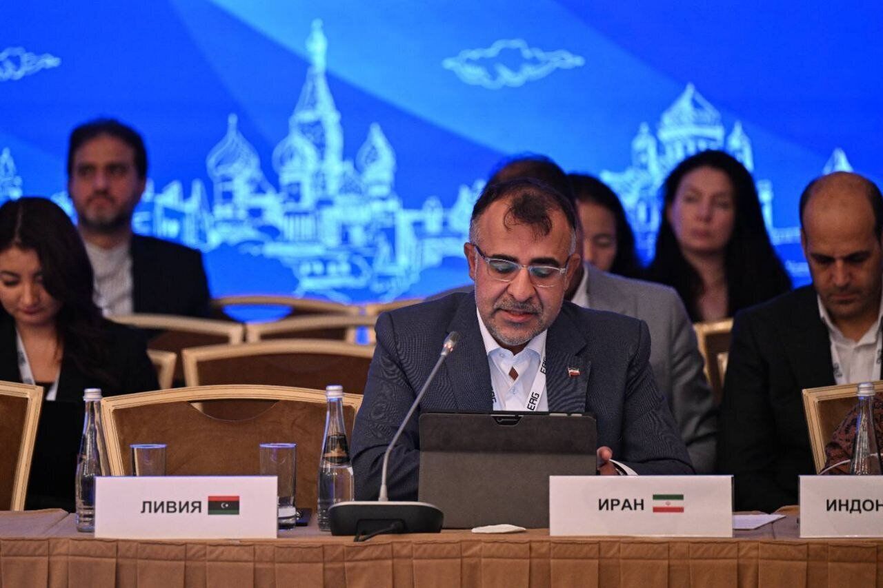 توضیحات معاون وزیر اقتصاد درباره آخرین وضعیت ایران در FATF: تصویب پالرمو به عنوان یک بند از ۴۱ بند برنامه اقدام، برابر با خروج از لیست سیاه نیست؛ در اجلاس اخیر صرفاً موضوع پالرمو مورد بحث بود