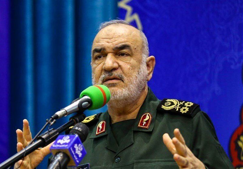 با تکیه بر اسلام و قرآن و منویات مقام معظم رهبری توانسته‌ایم معادلات دشمنان را نقش بر‌ آب کنیم