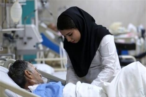 درخواست پرستاران بازنشسته و دانشجویان برای بازگشت به بیمارستان در زمان جنگ