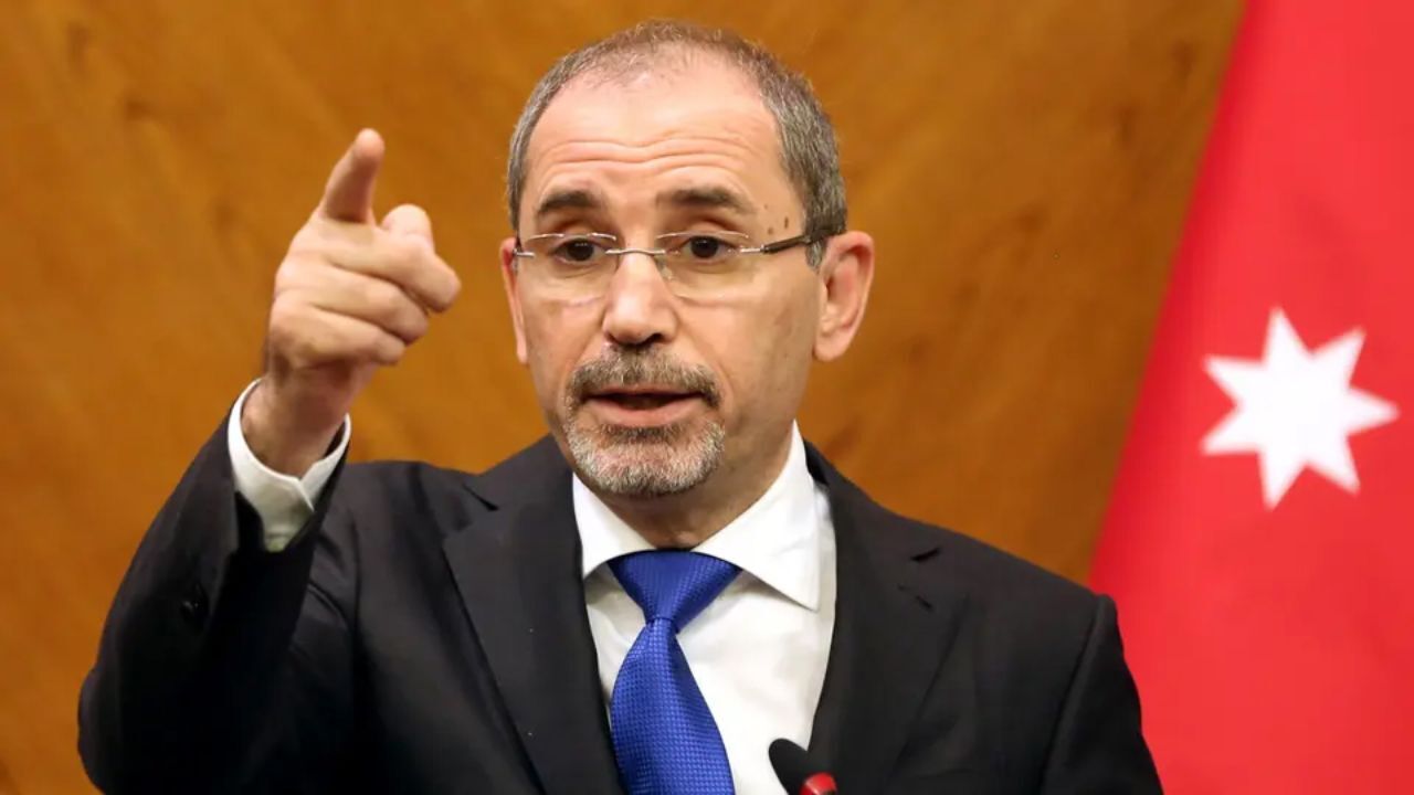 تمام کشورهای عربی خواهان روابط سالم با ایران هستند /گفت وگو بهترین راه حل برای از بین بردن تنش ها است
