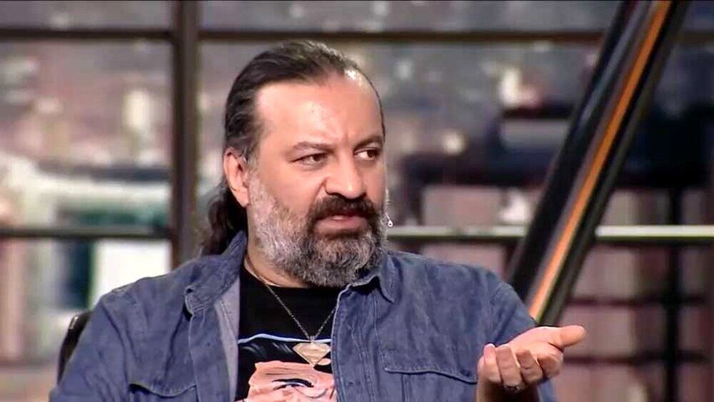 مهراب قاسمخانی: استفاده‌ام از پرواز داخلی ممنوع شد