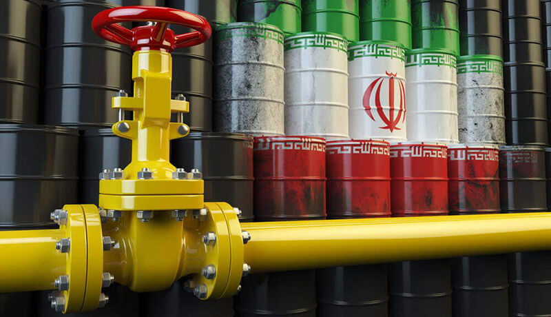 ادعای فارس: درآمد نفتی دولت از ۱۶ میلیارد دلار عبور کرد