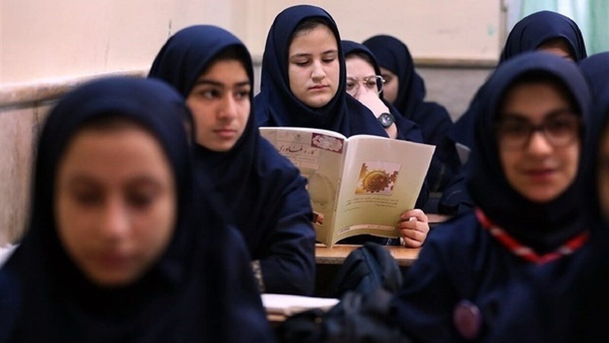 
امتحانات نهایی پایه دهم حذف شد
