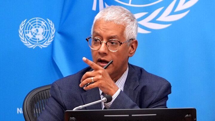 سازمان ملل خواستار خویشتن‌داری در تنگه هرمز برای حفظ آتش‌بس شد / فرحان حق: تلاش‌های دیپلماتیک برای بازگشایی تنگه هرمز ادامه دارد