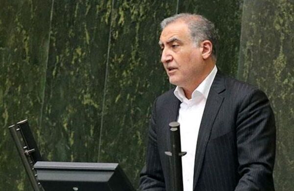 درخواست تذکر را به هیات‌رئیسه ارائه دادم، اما قالیباف گفت وزیر به شما اهانتی نکرده